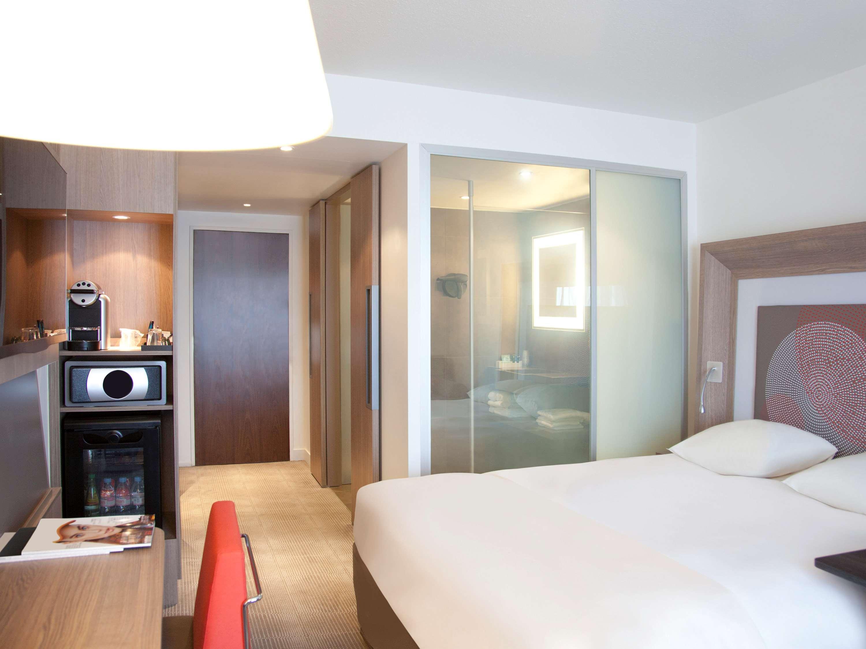 Novotel Paris 17 Ngoại thất bức ảnh