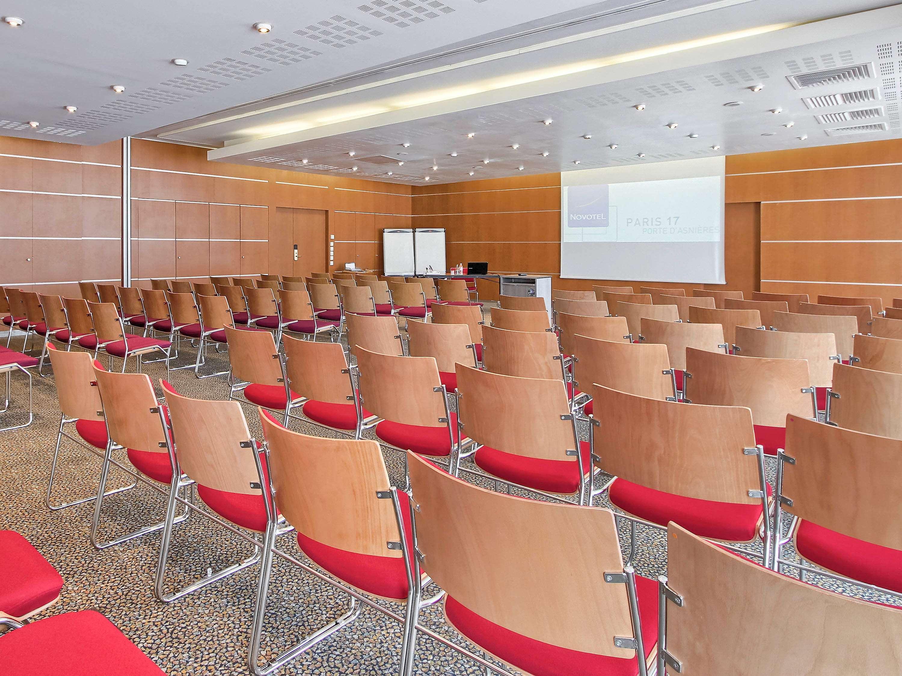 Novotel Paris 17 Ngoại thất bức ảnh