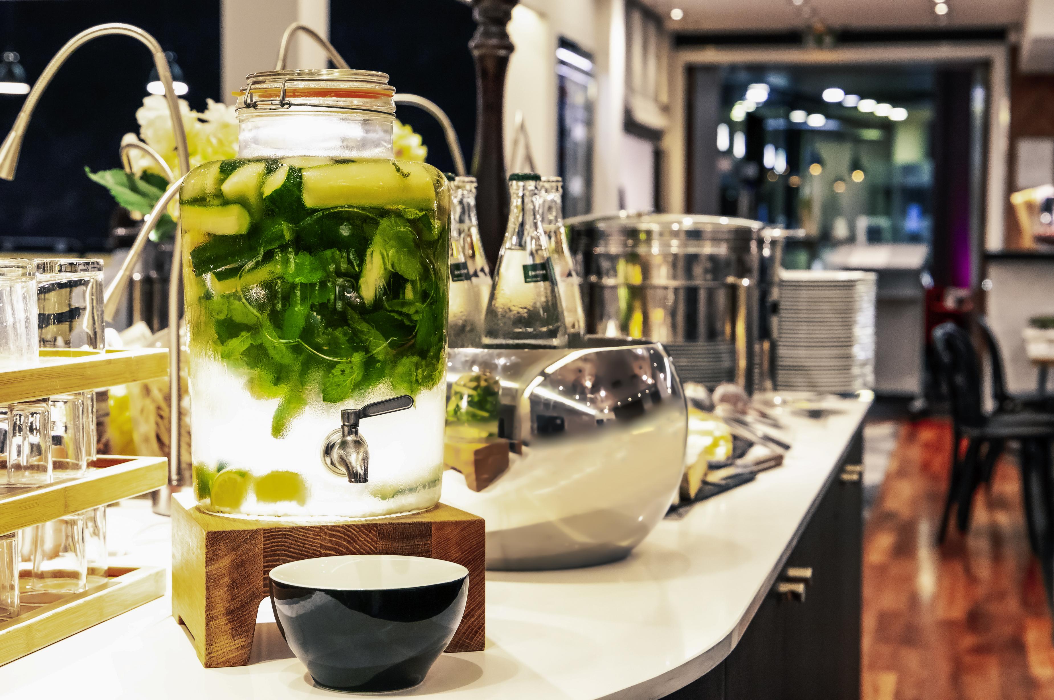 Novotel Paris 17 Ngoại thất bức ảnh