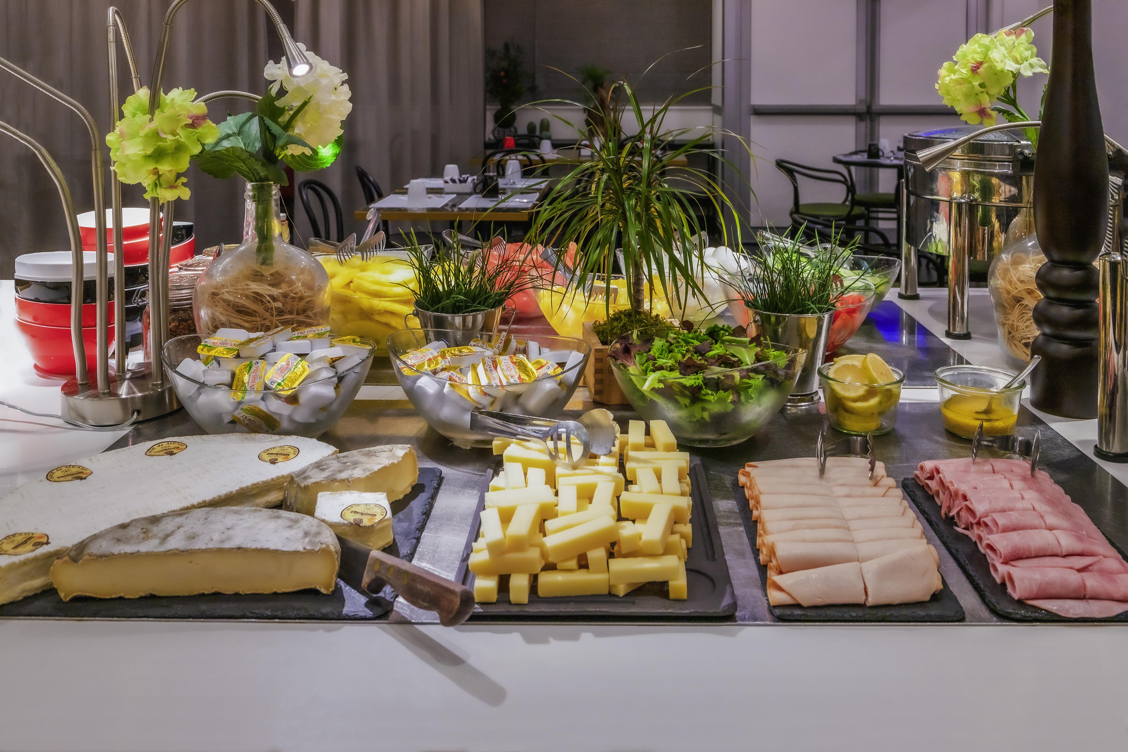 Novotel Paris 17 Ngoại thất bức ảnh