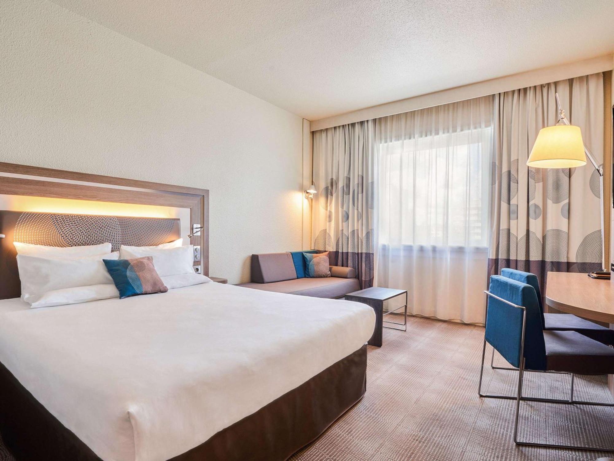 Novotel Paris 17 Ngoại thất bức ảnh